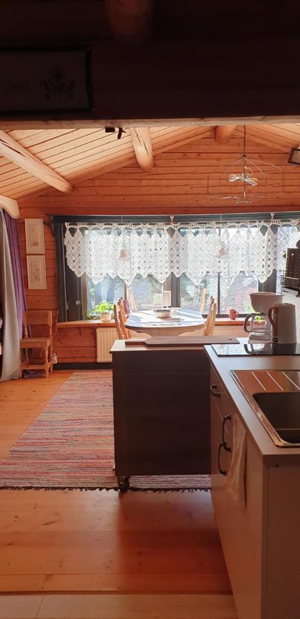 Woodstock B & B Studios Bålsta Exteriér fotografie